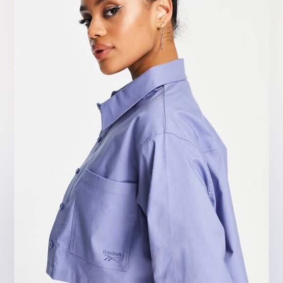 Reebok Tops - Reebok Cropped Button Down Shirt Women’s Periwinkle Blue Utility Gorpcore Y2K M